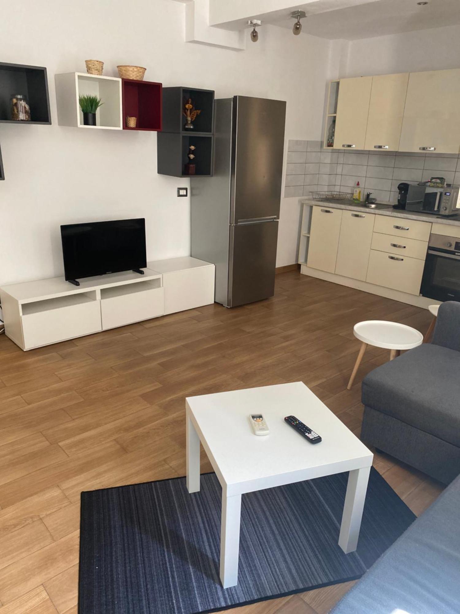 Royal Suite Unirii-2 Bdr Apartment Bucarest Extérieur photo
